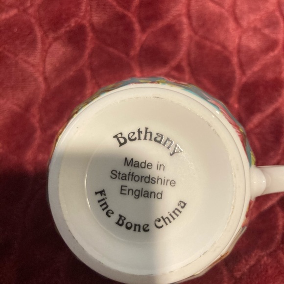 Bethany Tea Cup Made in England China - Picture 3 of 4